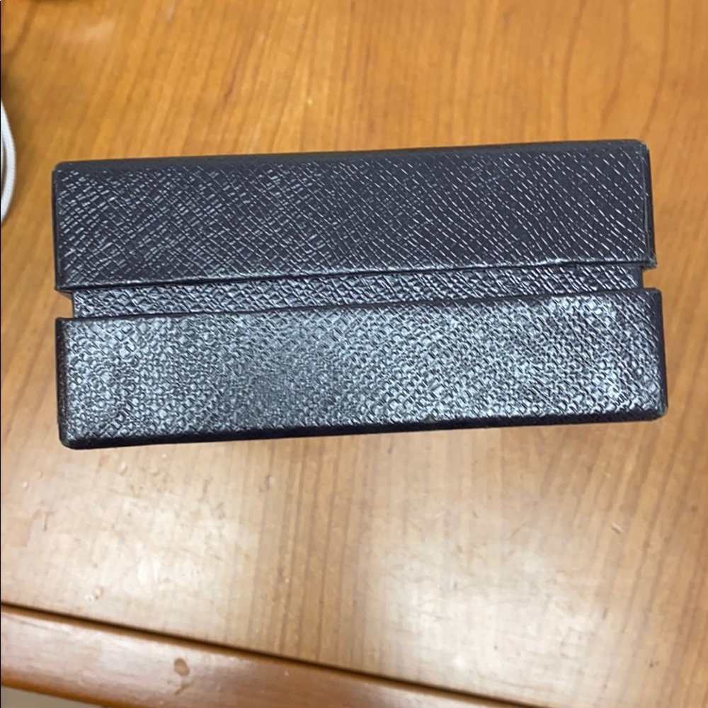 MAKE AN OFFER Authentic Prada wallet box - Picture 6 of 7